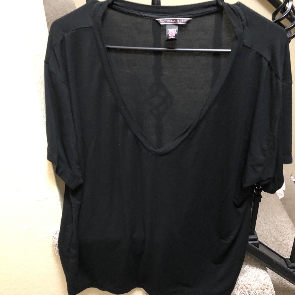 Victoria’s Secret V-Neck Crop Shirt